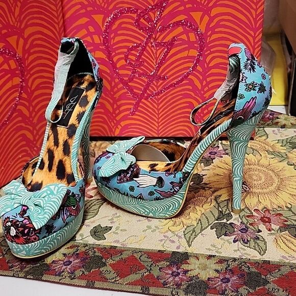 IRON FIST LOCO KOKO Platform Heels In Turquoise size 7 NWT & Box - Picture 4 of 10